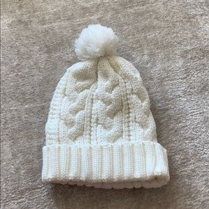 Pom Pom winter hat